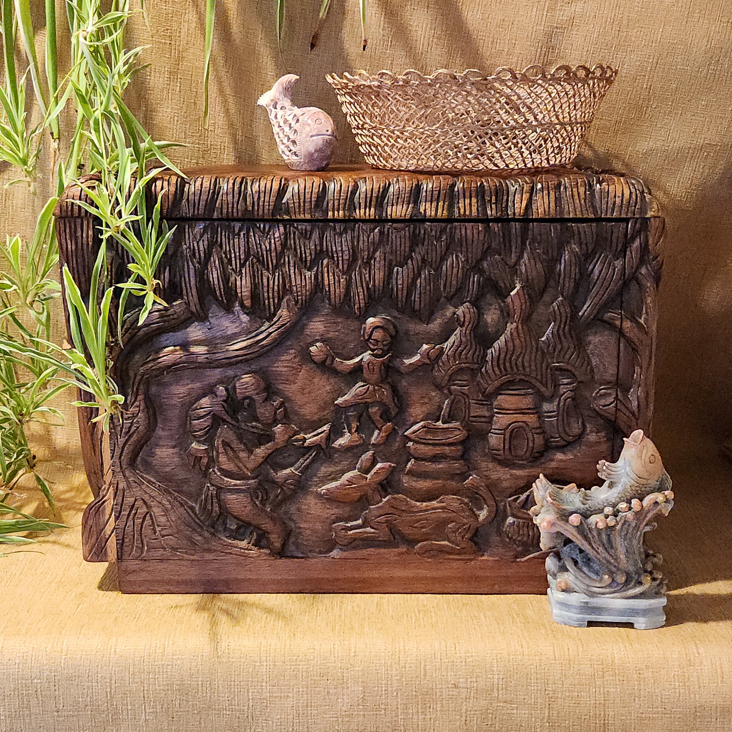 Vintage Hand-Carved Wood Keepsake Trunk – Bas-Relief Figural Scene with Dog – Artisan Handcrafted Memory Chest – Boho Global Decor