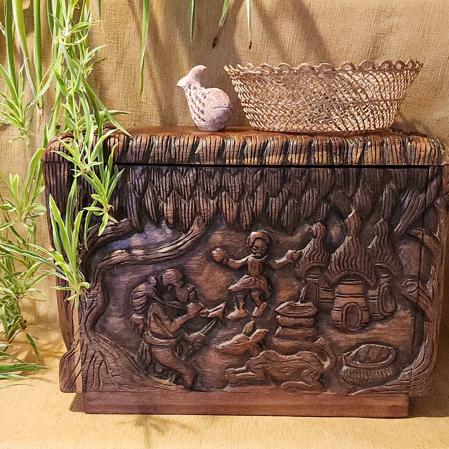 Vintage Hand-Carved Wood Keepsake Trunk – Bas-Relief Figural Scene with Dog – Artisan Handcrafted Memory Chest – Boho Global Decor