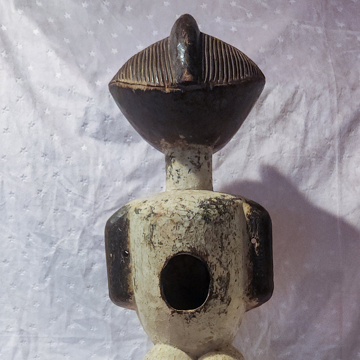 Vintage Ambete Reliquary Figure – Hand-Carved African Tribal Sculpture