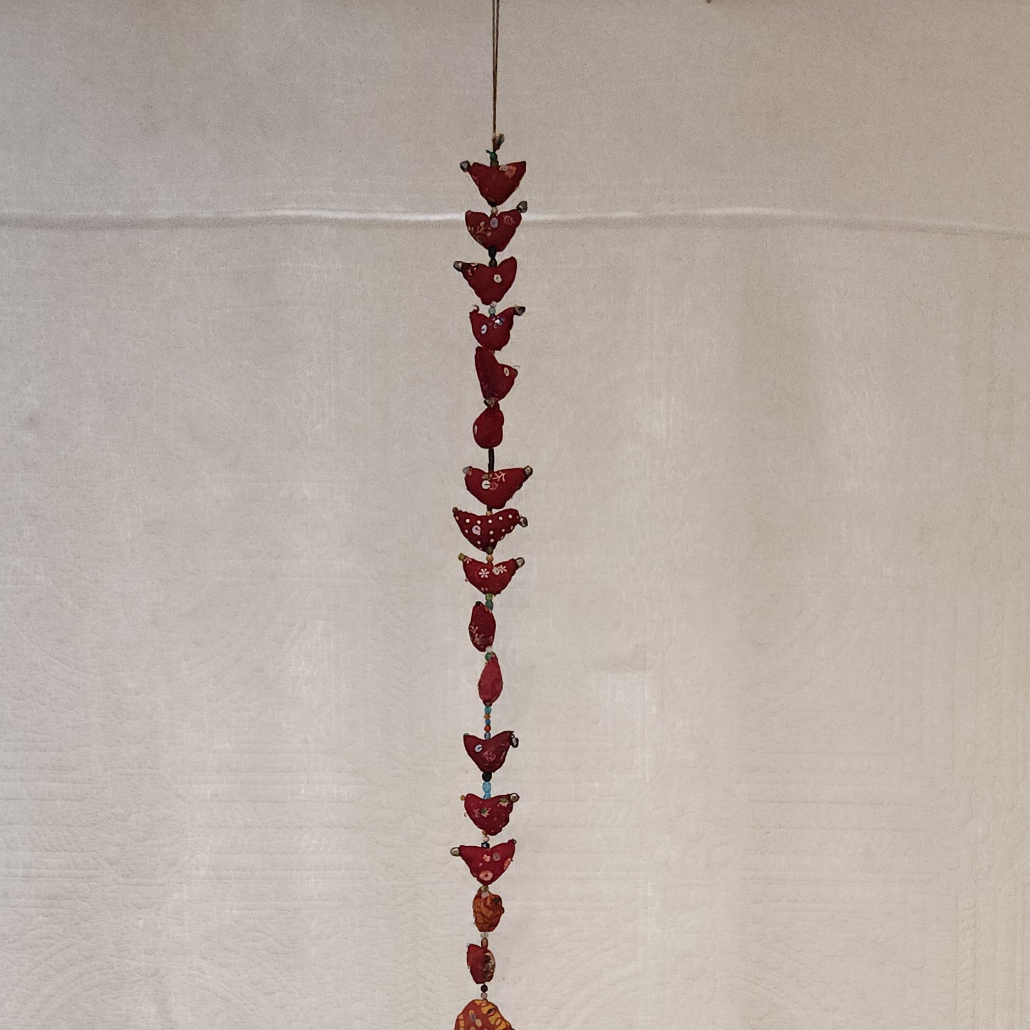 Red Prosperity Hens Strand